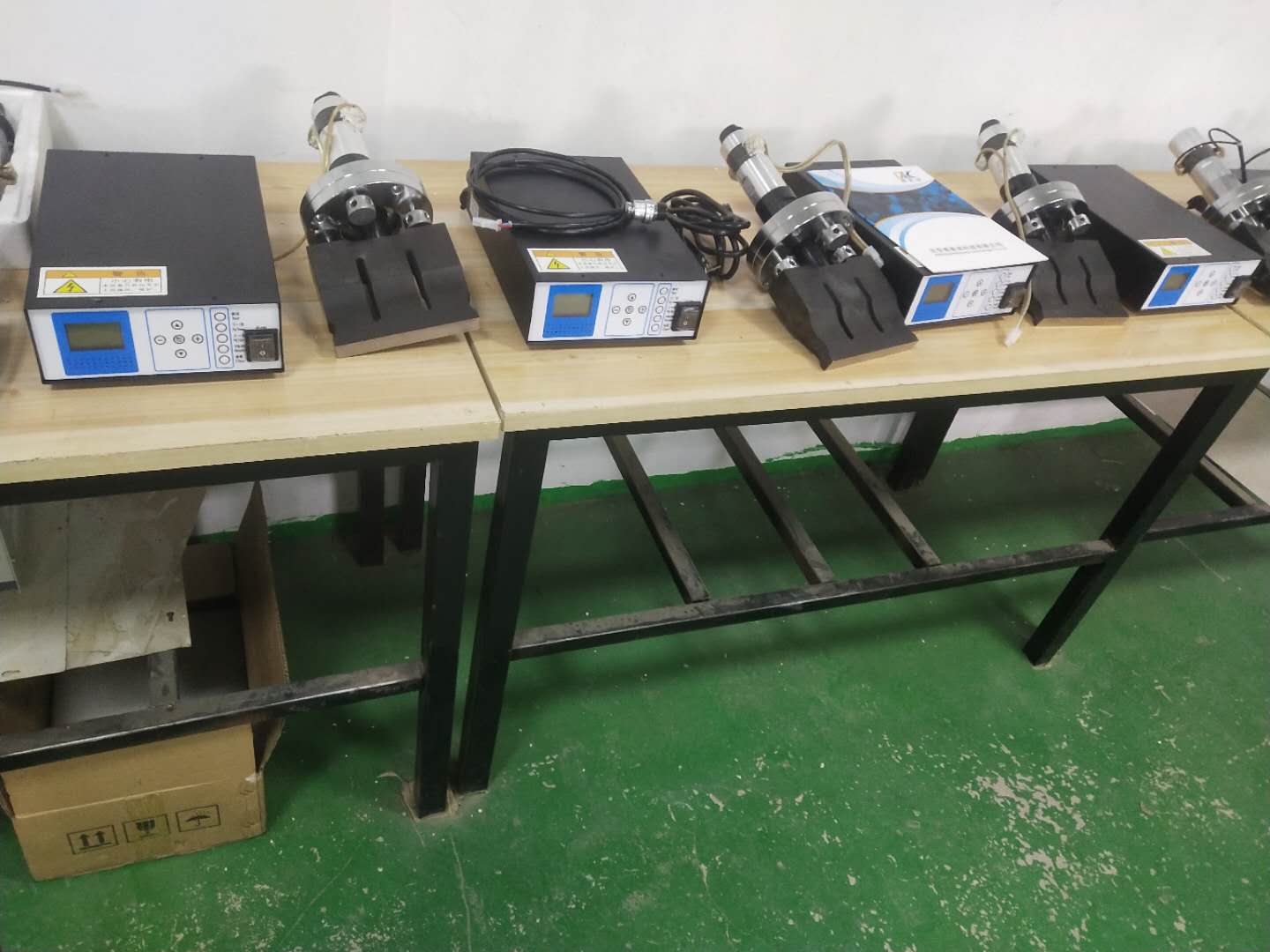 20khz2000w长振口罩专用超声波