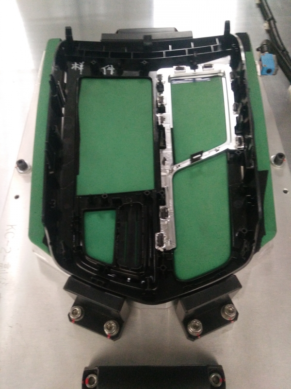 汽车多头超声波焊接设备